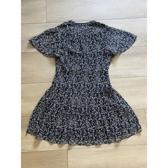 Equipment Femme Women's Blue Floral Silk Layered Mini Dress Size 6 - Picture 3 of 5